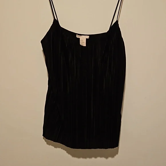 H&M Ribbes Tank - Picture 1 of 3